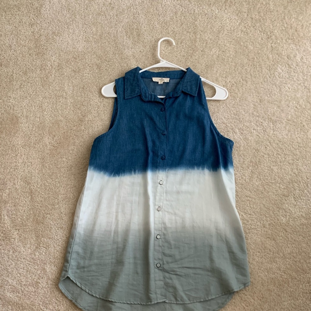 Ombré Button-Up Tunic